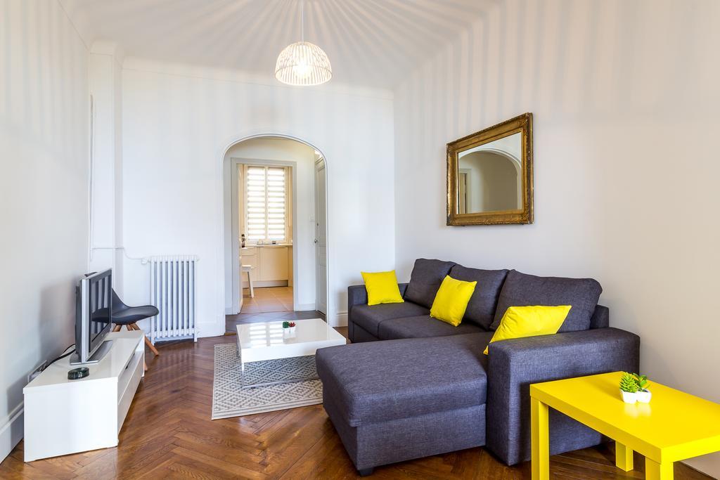 Beautiful Apartment By The Sea Front Ніцца Екстер'єр фото