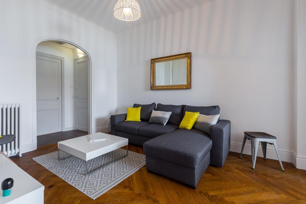 Beautiful Apartment By The Sea Front Ніцца Екстер'єр фото