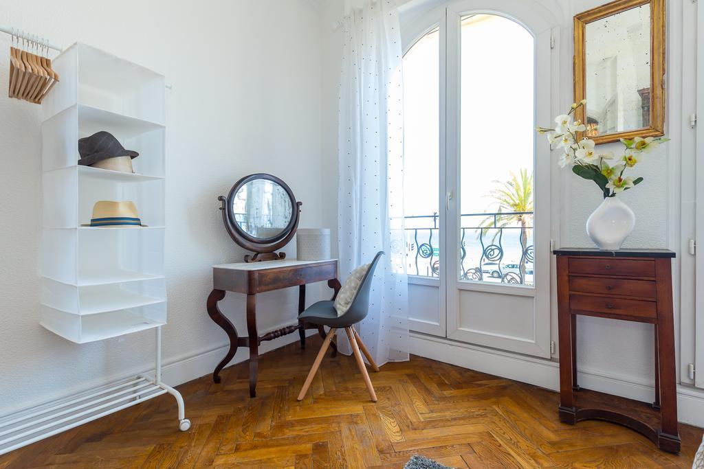 Beautiful Apartment By The Sea Front Ніцца Екстер'єр фото